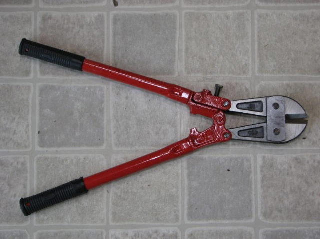 Rental store for BOLT CUTTER 36 in Wilmington DE
